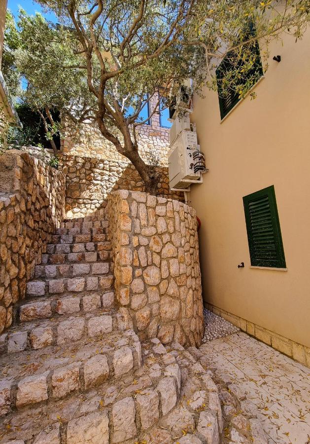 Villa Relax , With Seaview And Two Pools Near Beach Starigrad  Exterior foto
